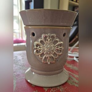 Scentsy Mother's Day Discontinued Ceramic Wax Warmer with Rhinestones  Medallion